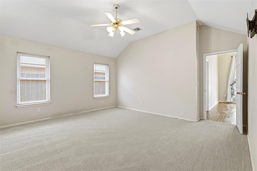 17612 Wain Bridge Avenue Property Photo 10