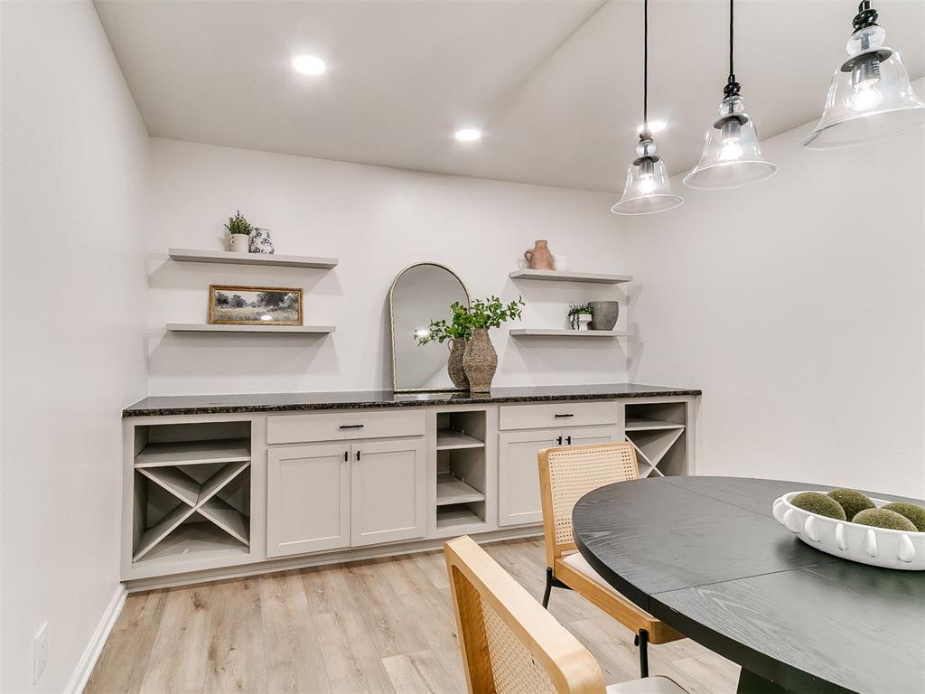 2712 Abbey Road Property Photo 15
