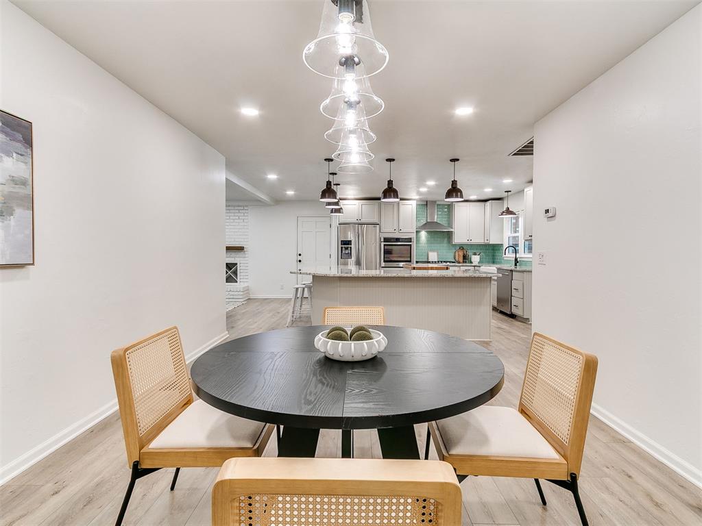 2712 Abbey Road Property Photo 16
