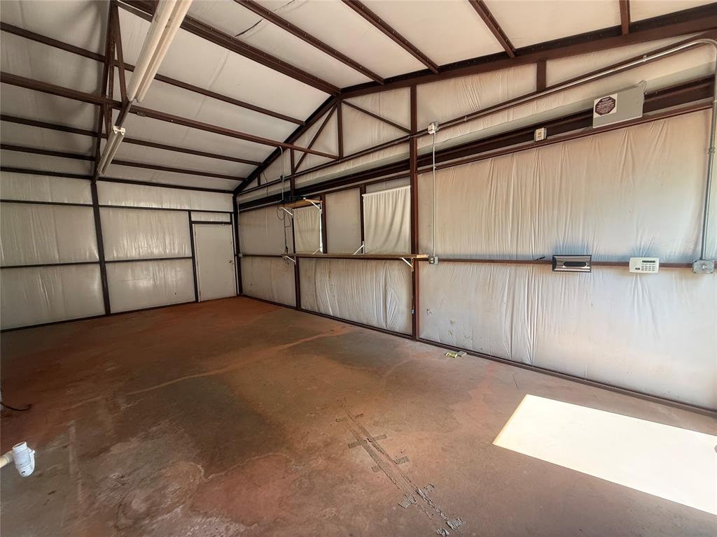 343250 E 1000 Road Property Photo 15