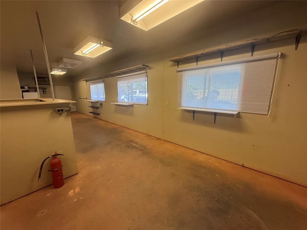 343250 E 1000 Road Property Photo 19