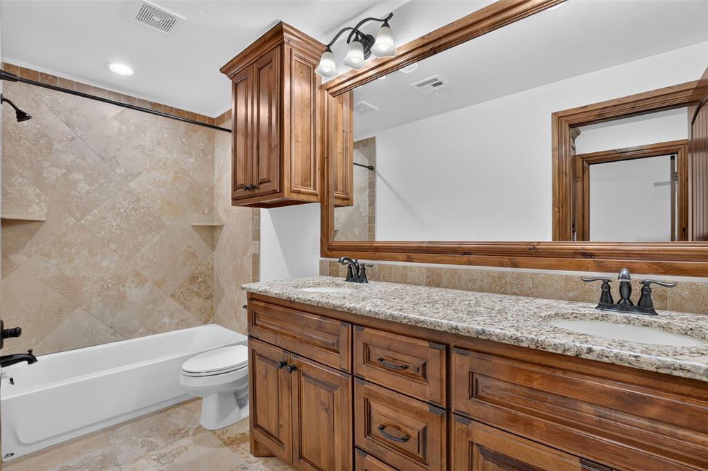 9314 Bergamo Boulevard Property Photo 39