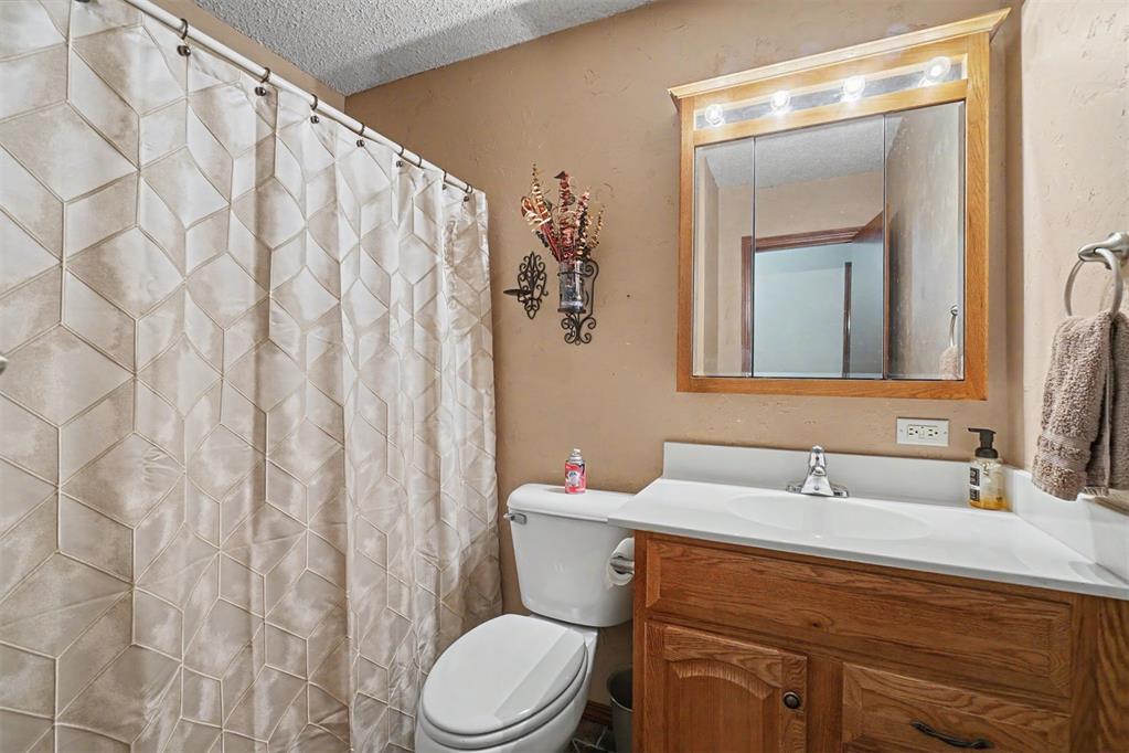 105 W Maple Street Property Photo 26