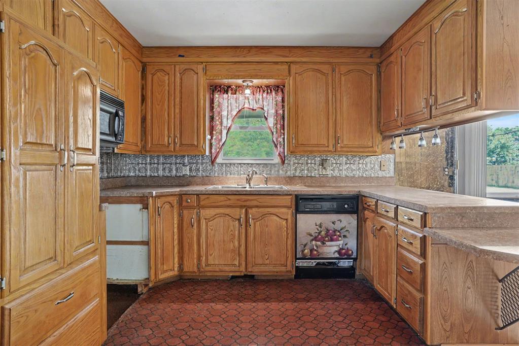 116 N Poplar Avenue Property Photo 16