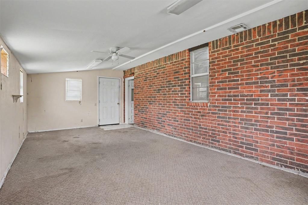 116 N Poplar Avenue Property Photo 32