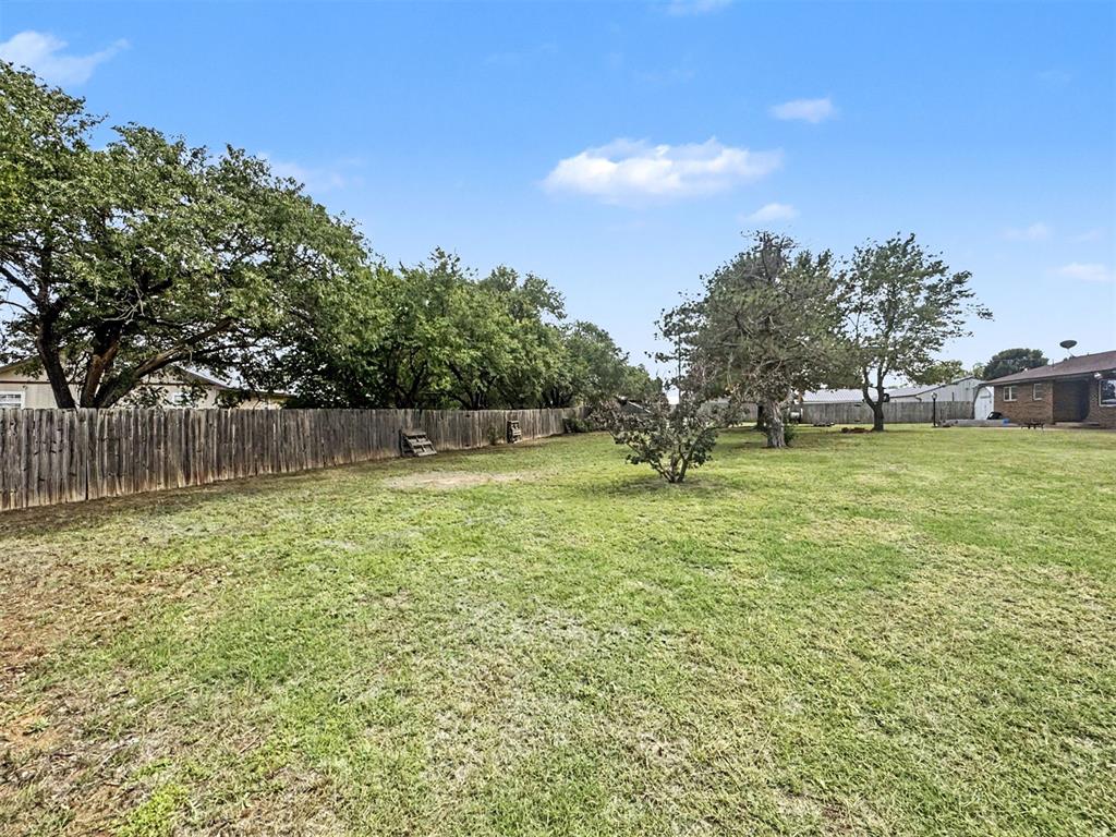 116 N Poplar Avenue Property Photo 38