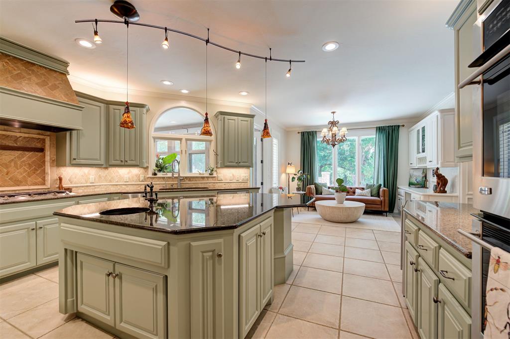 1516 Morning Star Property Photo 7
