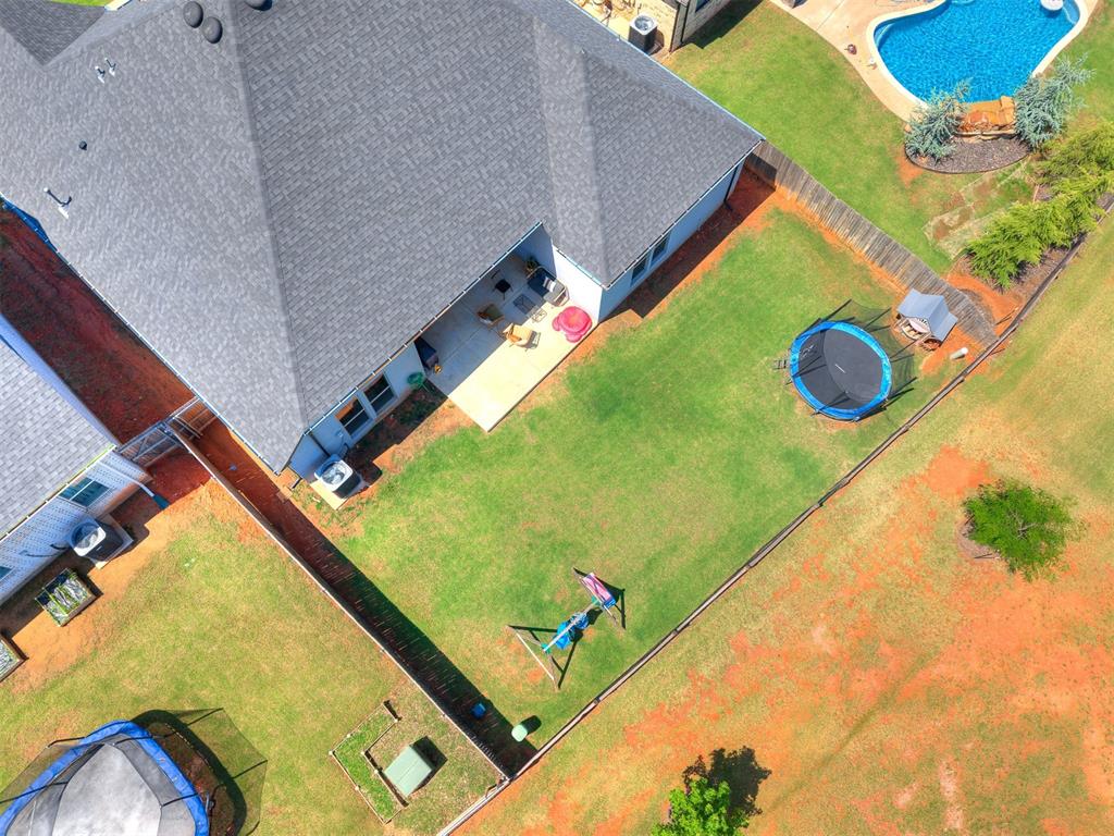 317 Maybury Drive Property Photo 9