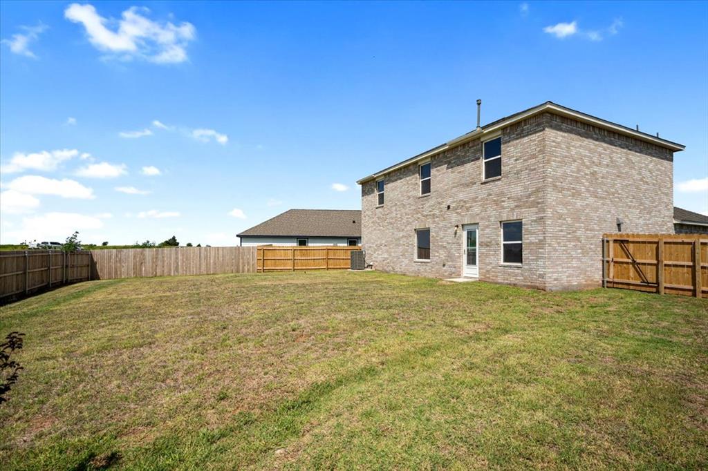 1900 Palmatum Road Property Photo 12