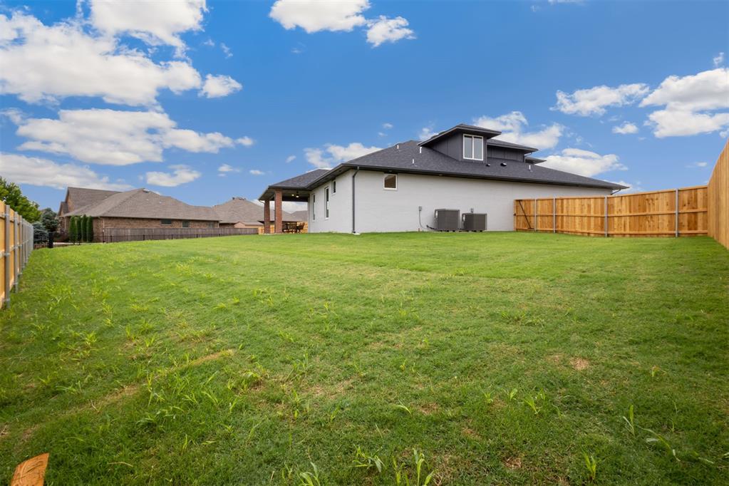 12704 Cobblestone Curve Road Property Photo 45