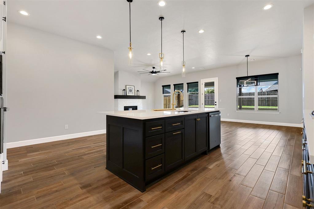 12801 Cobblestone Curve Road Property Photo 11
