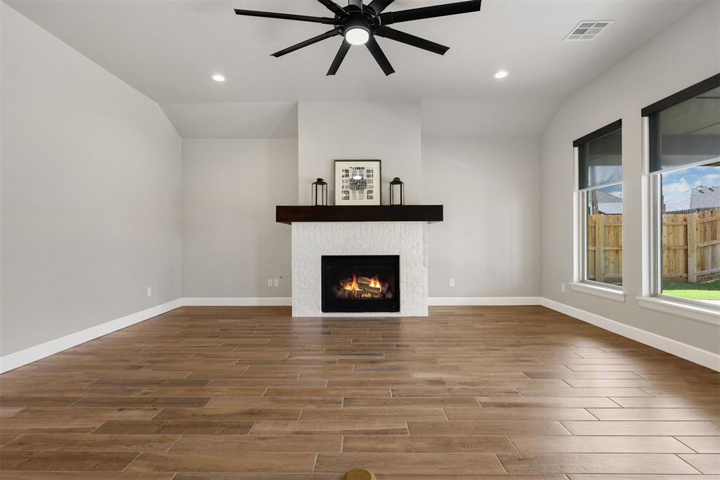 12801 Cobblestone Curve Road Property Photo 17