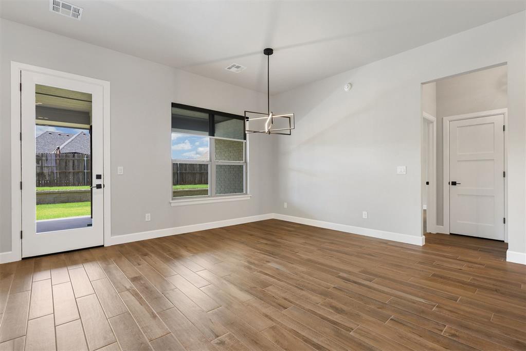 12801 Cobblestone Curve Road Property Photo 19