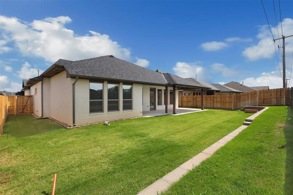 12801 Cobblestone Curve Road Property Photo 38