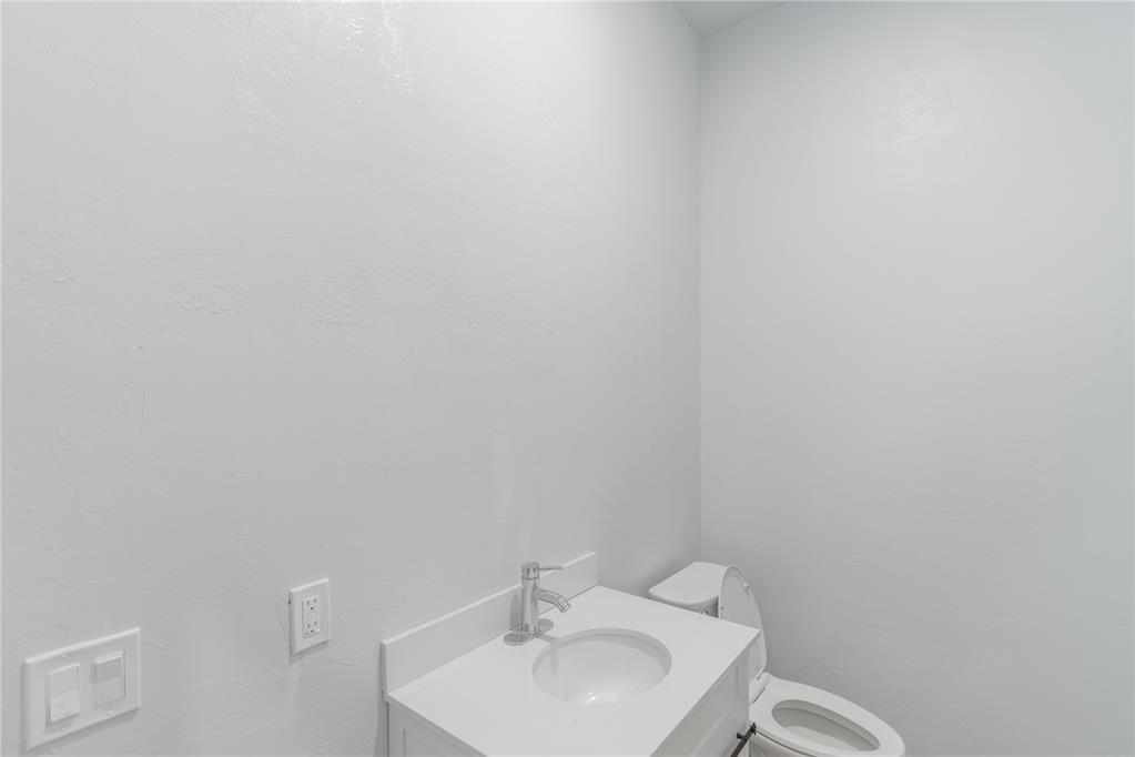 700 N Tucker Avenue Property Photo 18