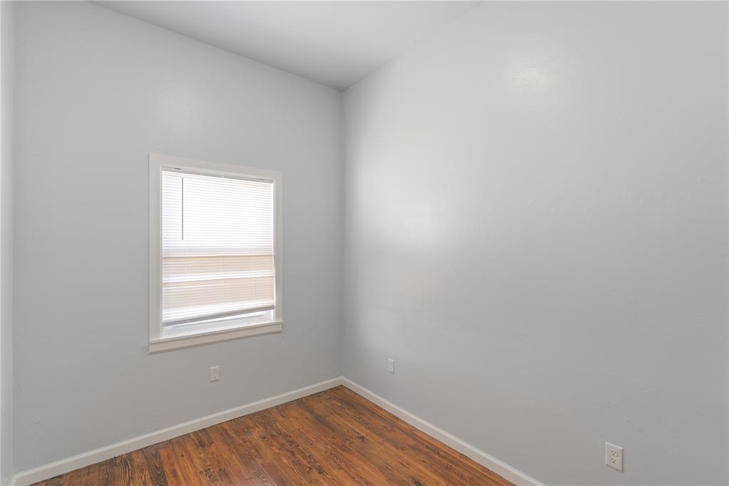 700 N Tucker Avenue Property Photo 27