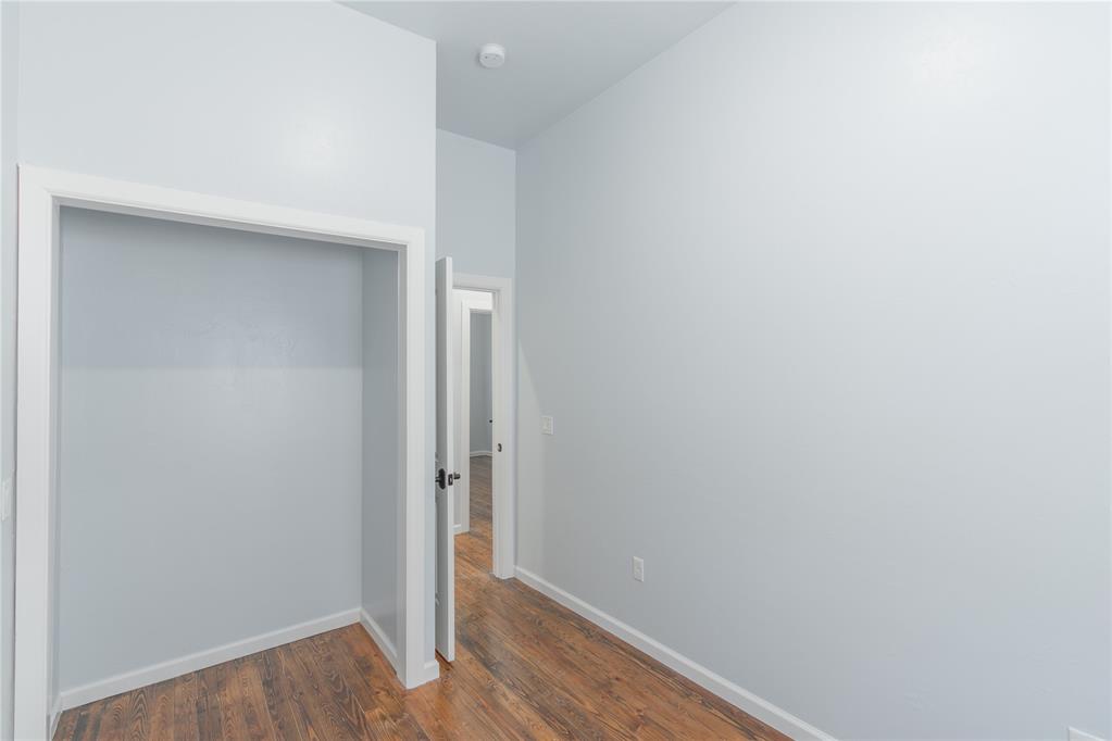 700 N Tucker Avenue Property Photo 28
