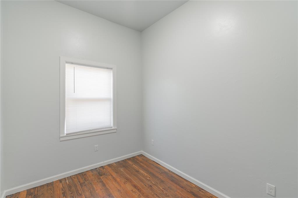 700 N Tucker Avenue Property Photo 29