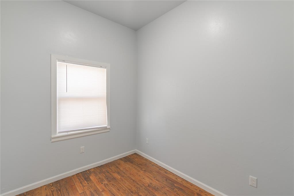 700 N Tucker Avenue Property Photo 31