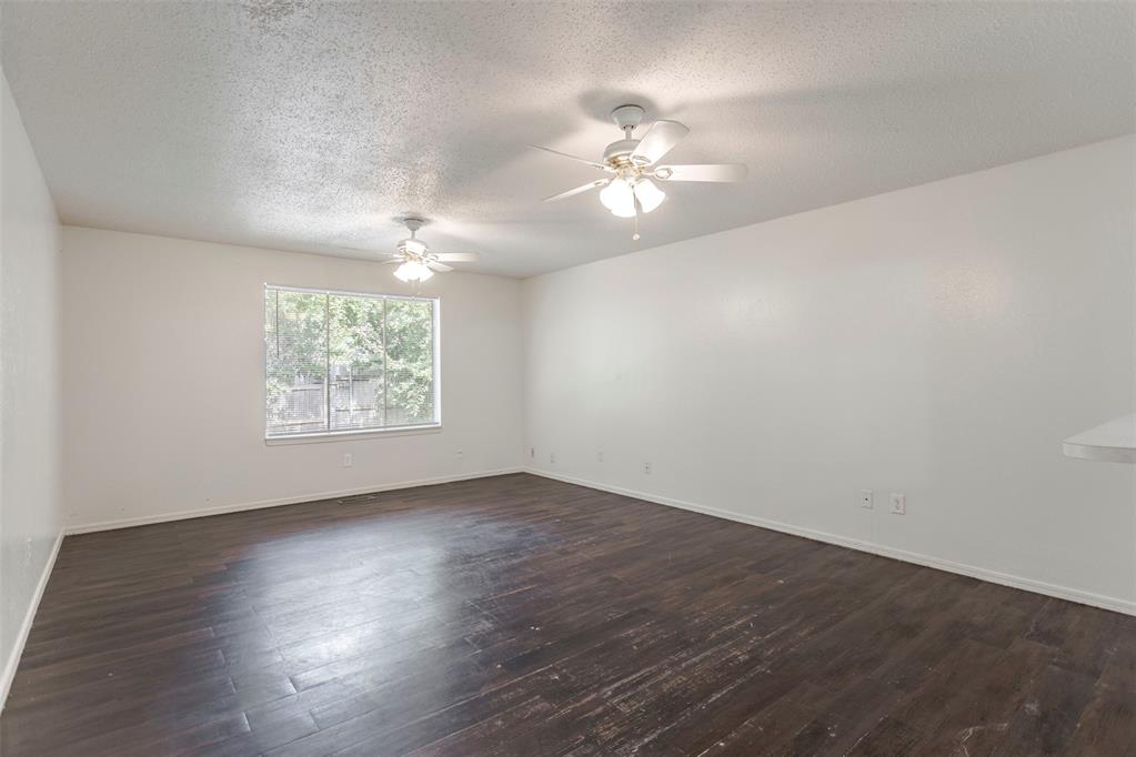 9817 Grimsbey Court Property Photo 28