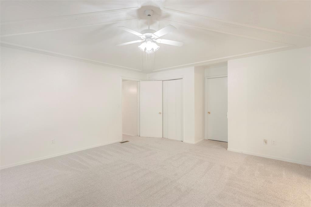 9817 Grimsbey Court Property Photo 33