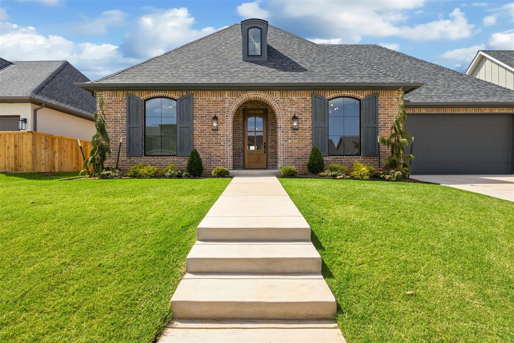 12805 Cobblestone Curve Road Property Photo 2