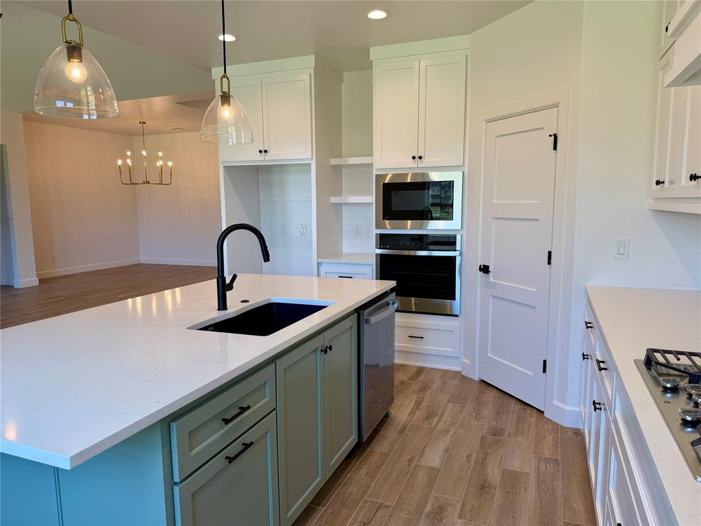 12805 Cobblestone Curve Road Property Photo 11