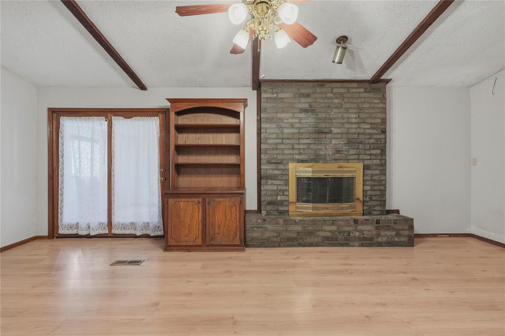 1237767 Property Photo 5