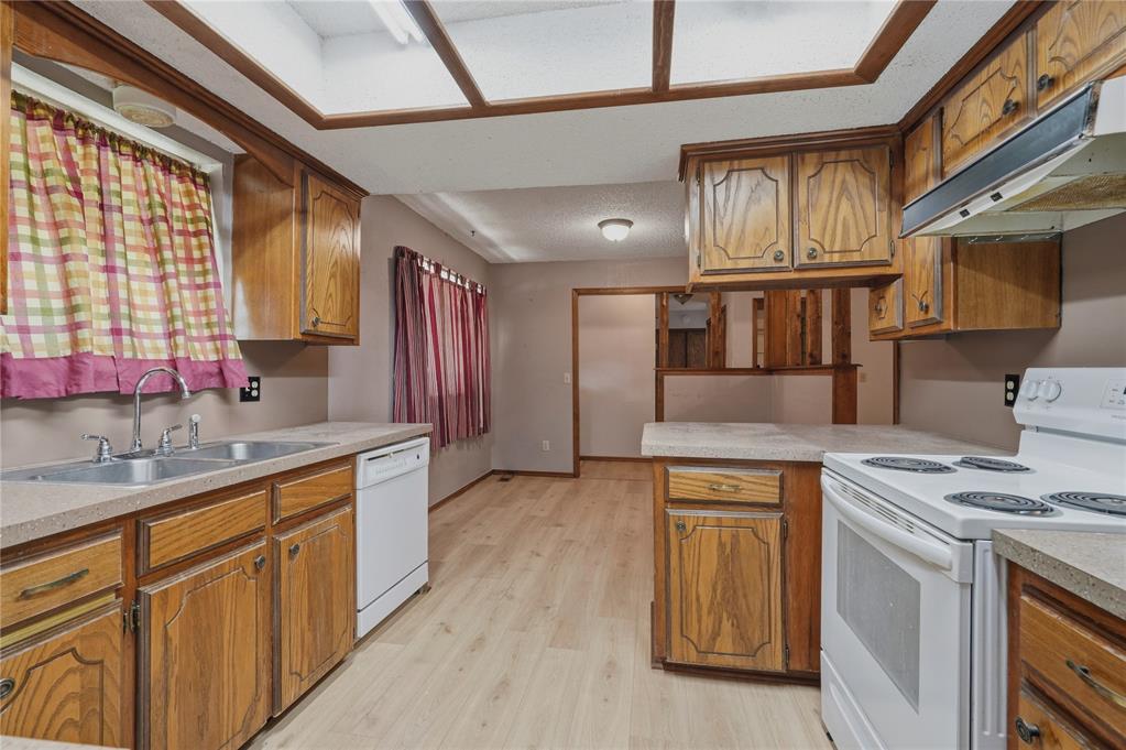 1237767 Property Photo 15