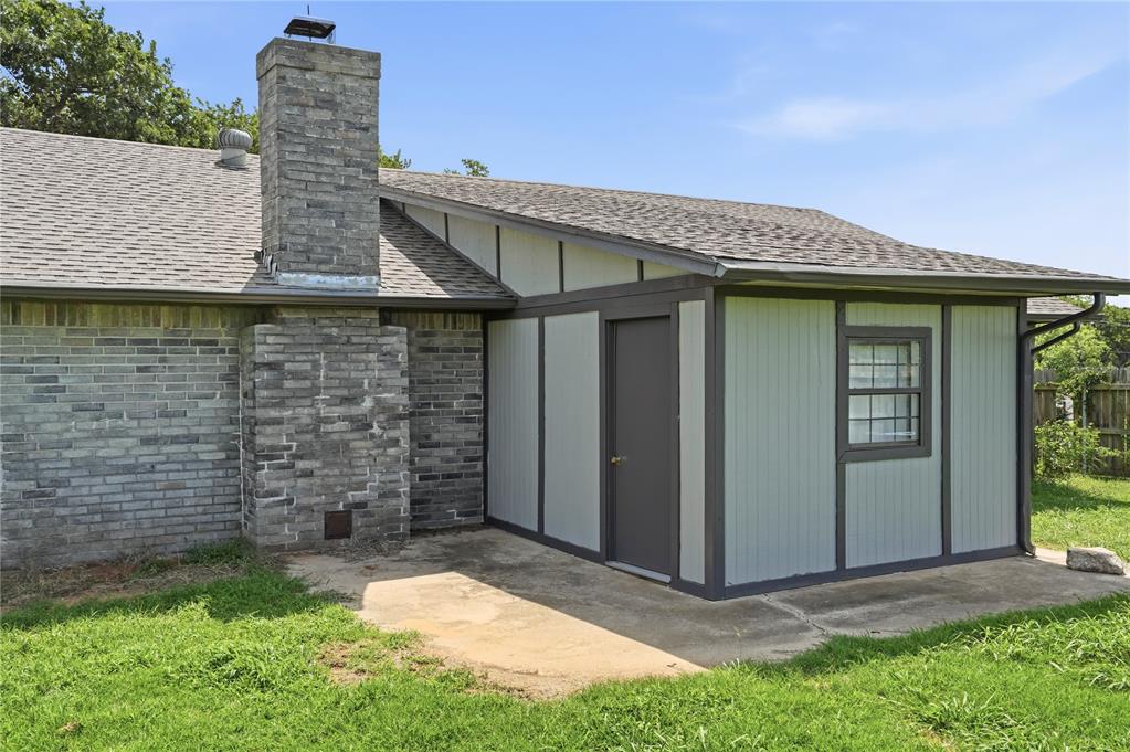 1237767 Property Photo 33