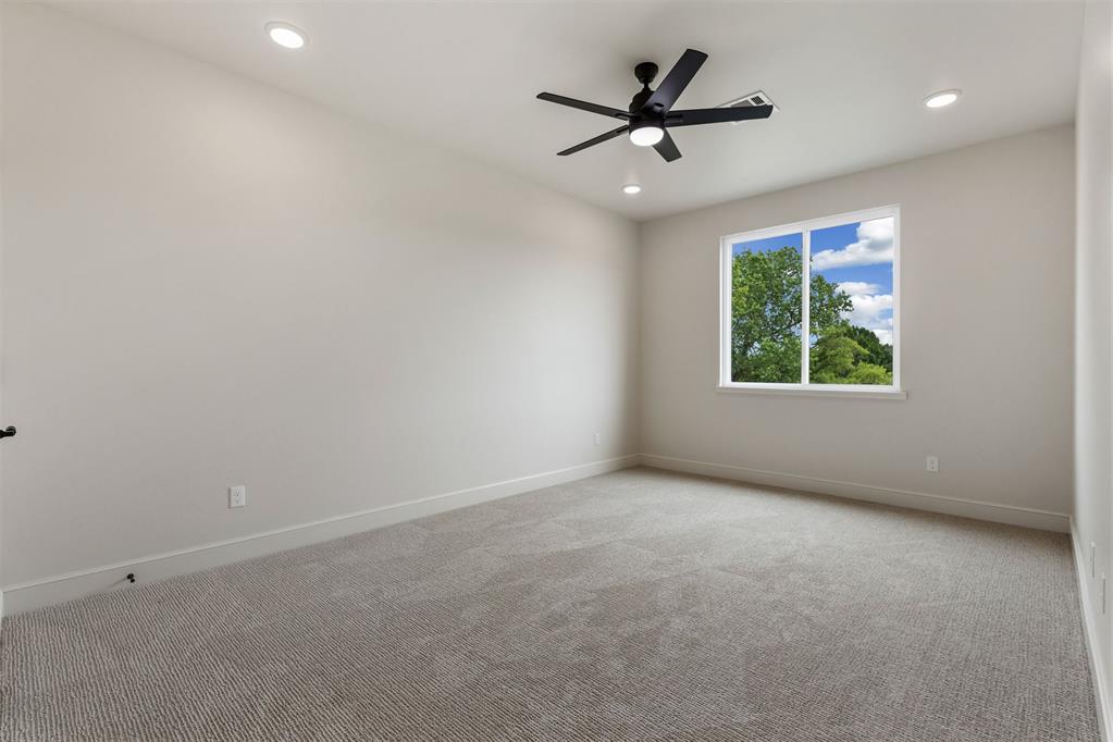 2009 Colonial Way Property Photo 36