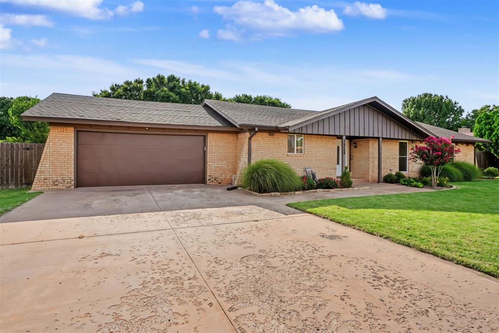 3525 W Trail Drive Property Photo 4