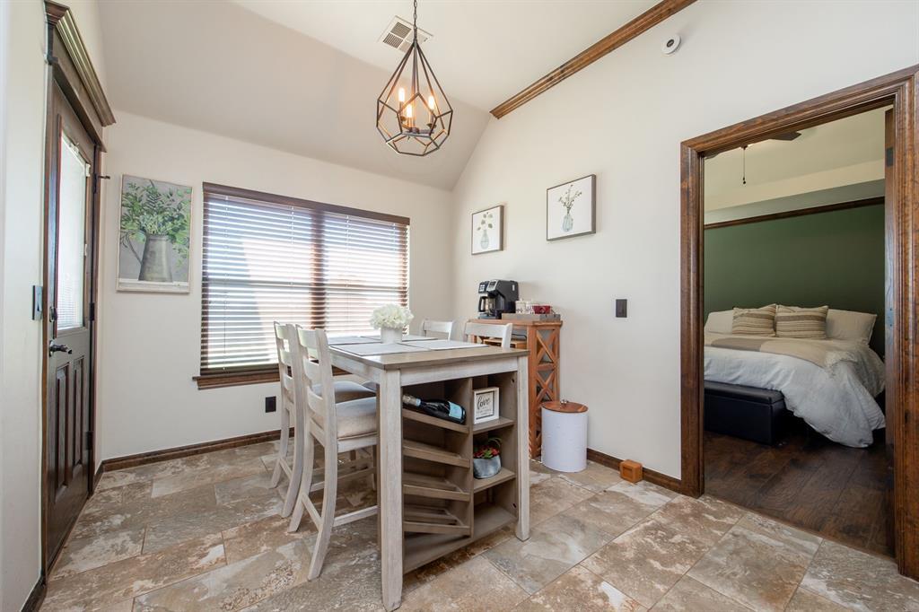 18121 Haslemere Lane Property Photo 6
