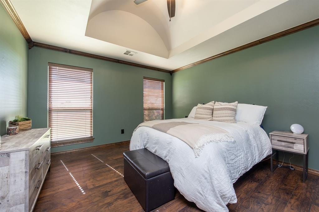 18121 Haslemere Lane Property Photo 12