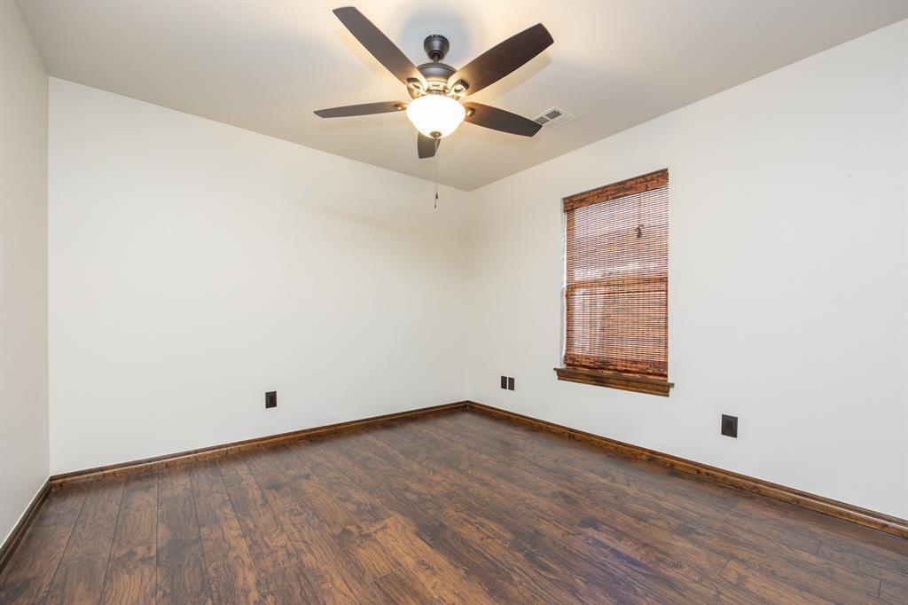 18121 Haslemere Lane Property Photo 16