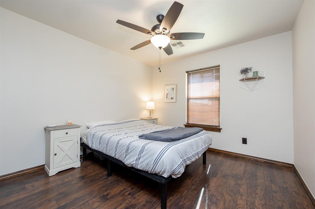 18121 Haslemere Lane Property Photo 20