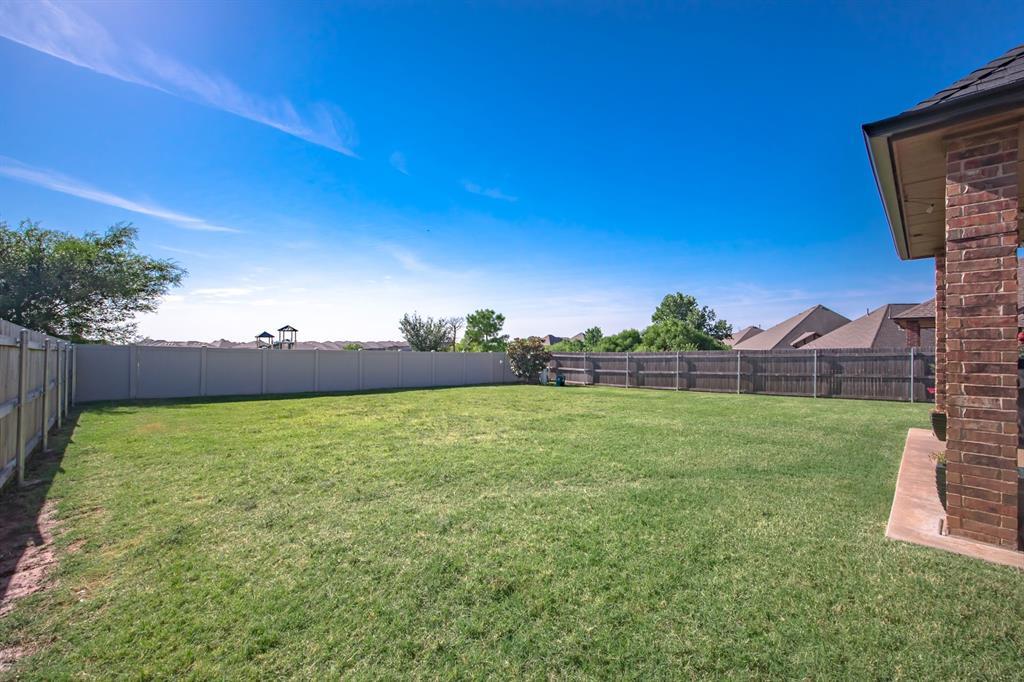 18121 Haslemere Lane Property Photo 27