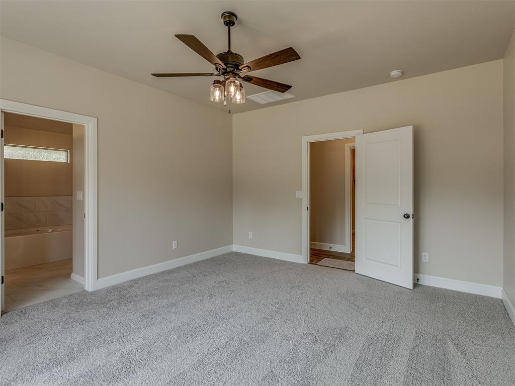 10200 Gentry Crossing Property Photo 13