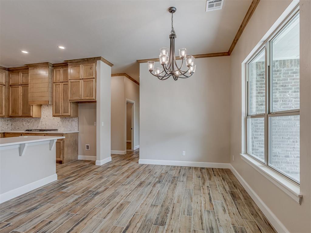10016 Gentry Crossing Property Photo 14