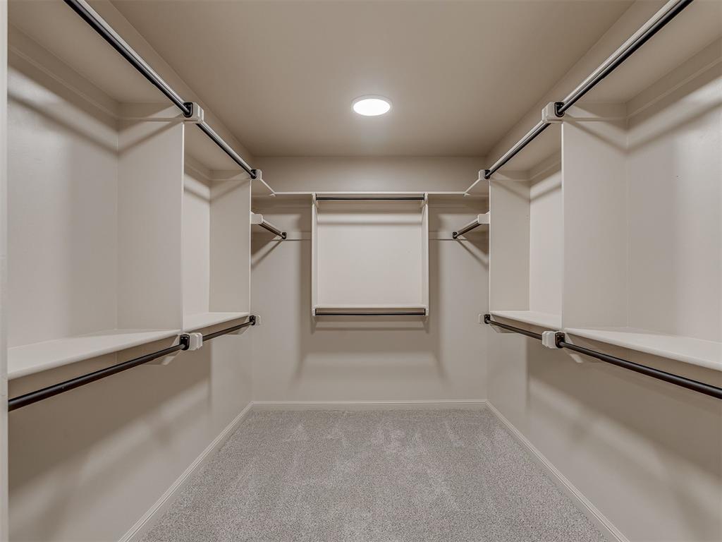 10016 Gentry Crossing Property Photo 23