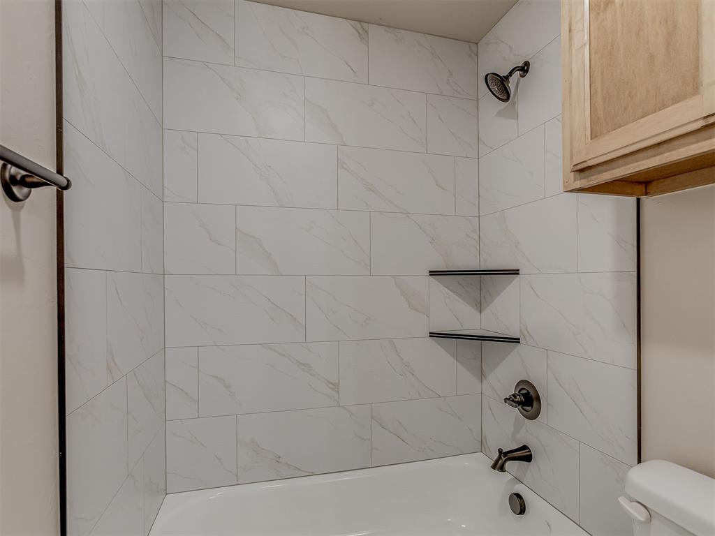 10016 Gentry Crossing Property Photo 30