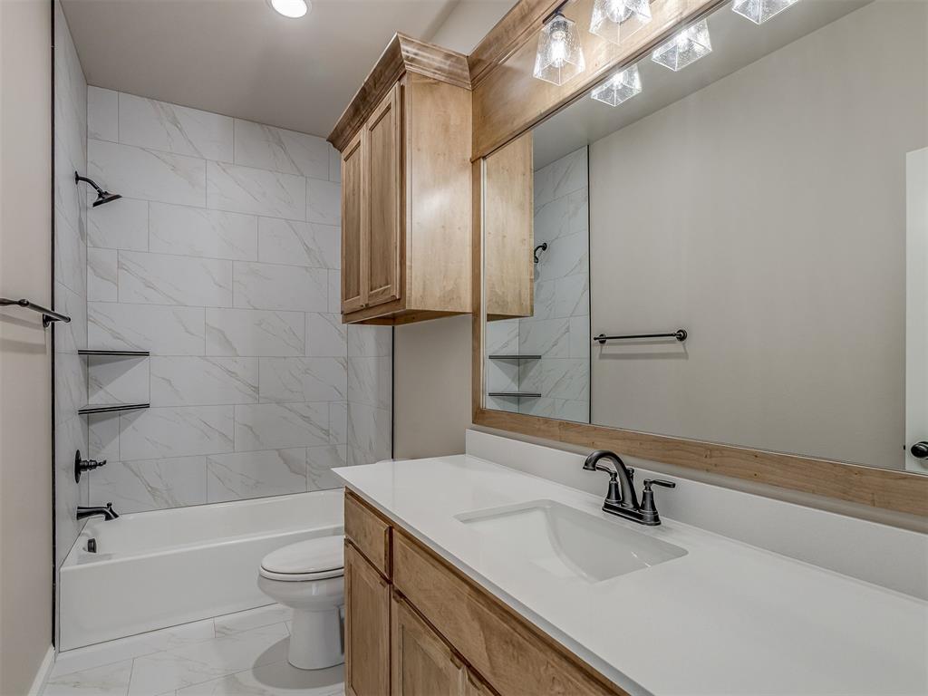 10016 Gentry Crossing Property Photo 35