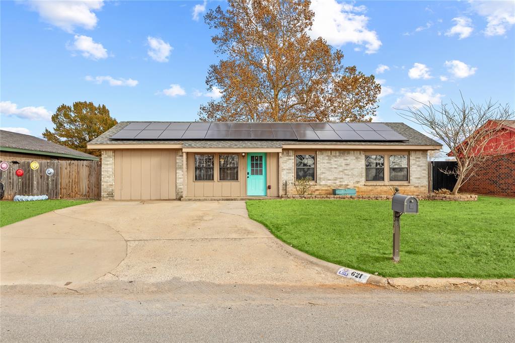 621 S 28th Street Property Photo 1
