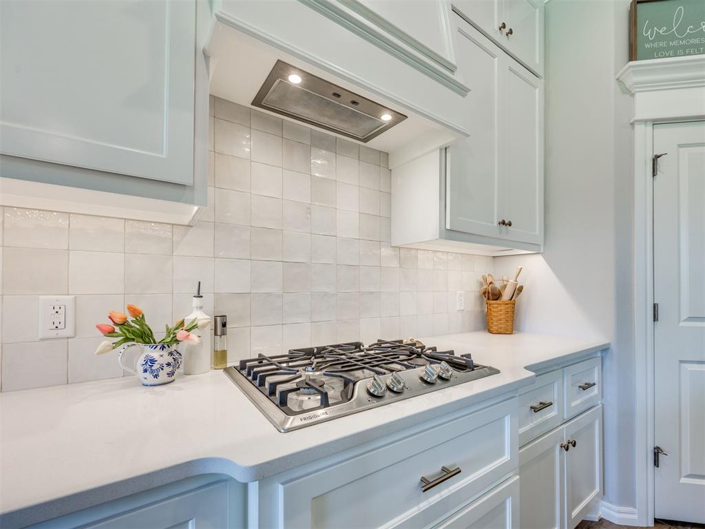 9565 Blue Bonnet Boulevard Property Photo 13