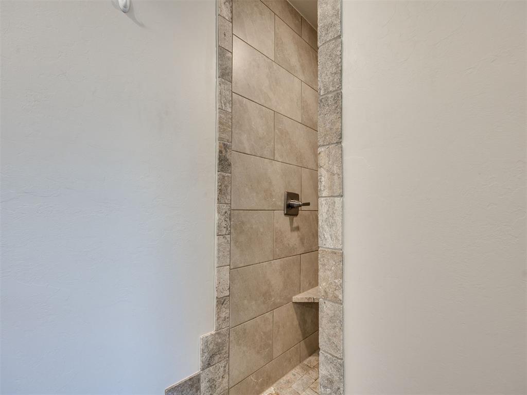 9565 Blue Bonnet Boulevard Property Photo 19