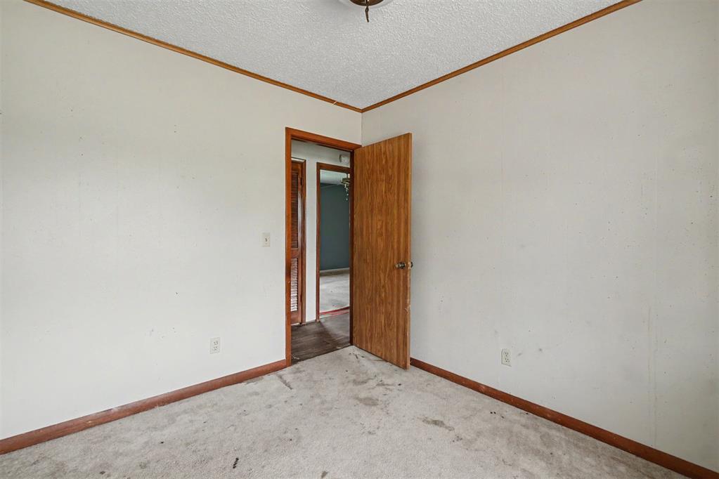 404 N Hardin Avenue Property Photo 20