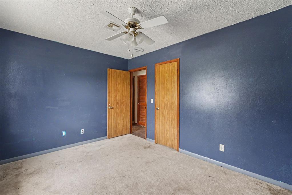 404 N Hardin Avenue Property Photo 24