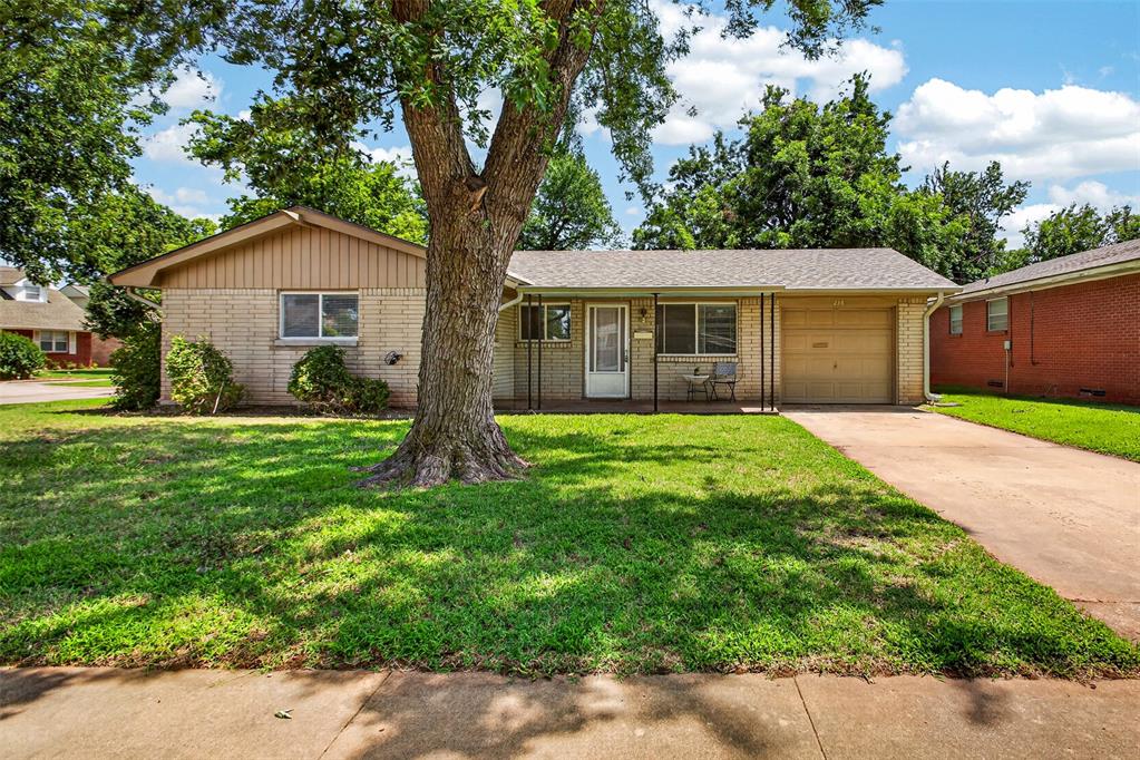 236 Southern Place Property Photo 2