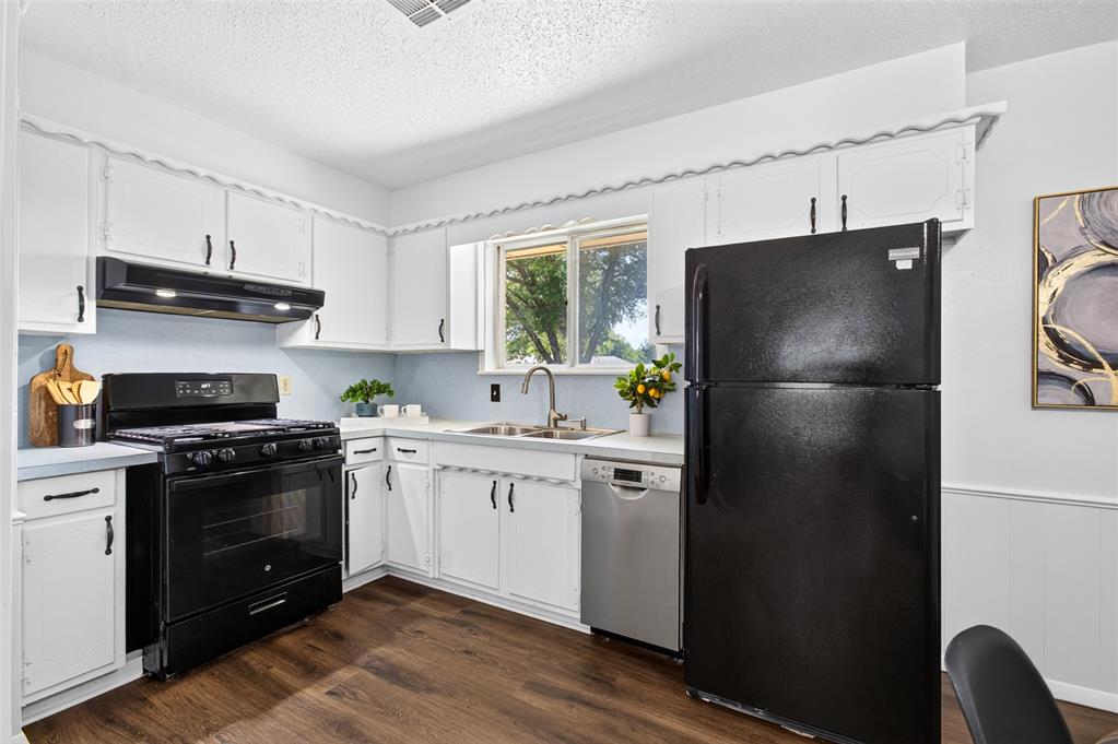 236 Southern Place Property Photo 13