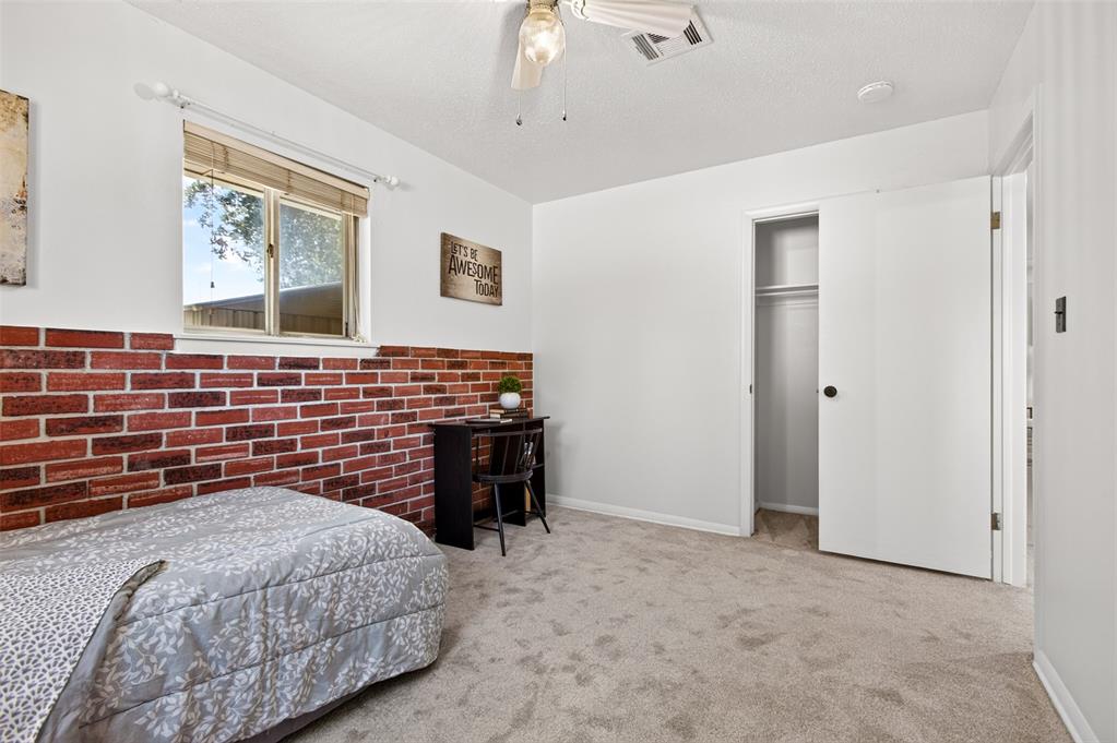 236 Southern Place Property Photo 17